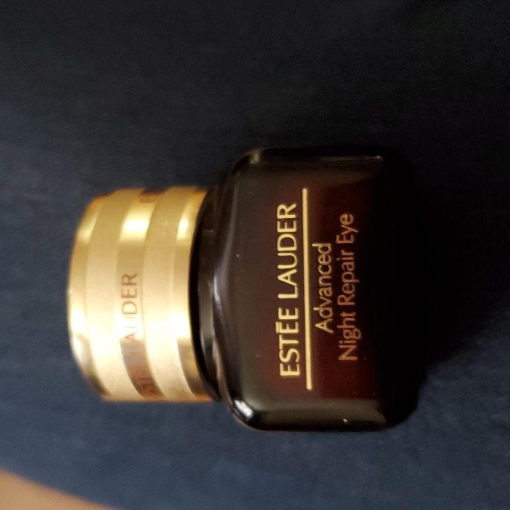 - Estee Lauder advanced night repair eye